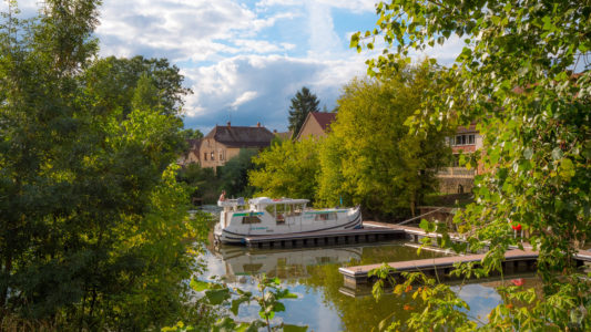 Hausbootferien 2017, St-Léger-sur-Dheune - Louhans-Hafen in "Branges"